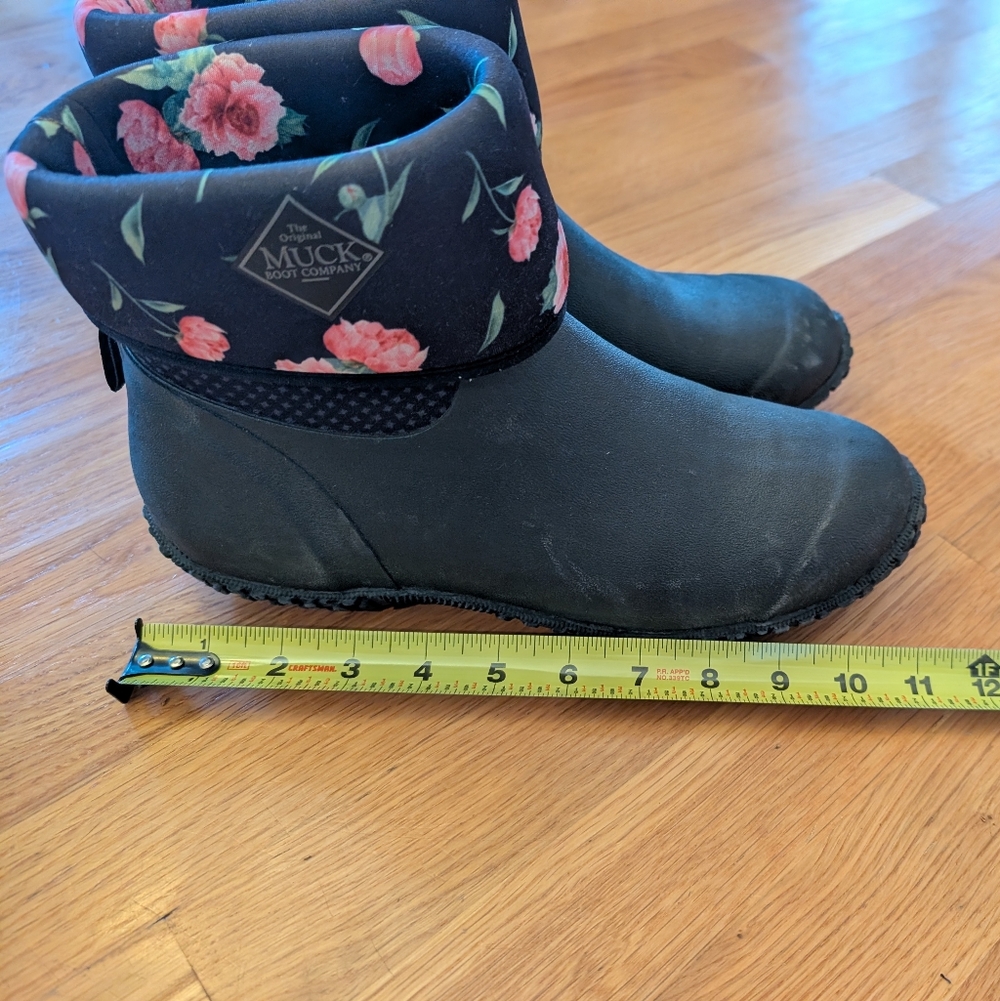 Muck Boot Company Floral Lined Black Winter Boots - Picture 5 of 5